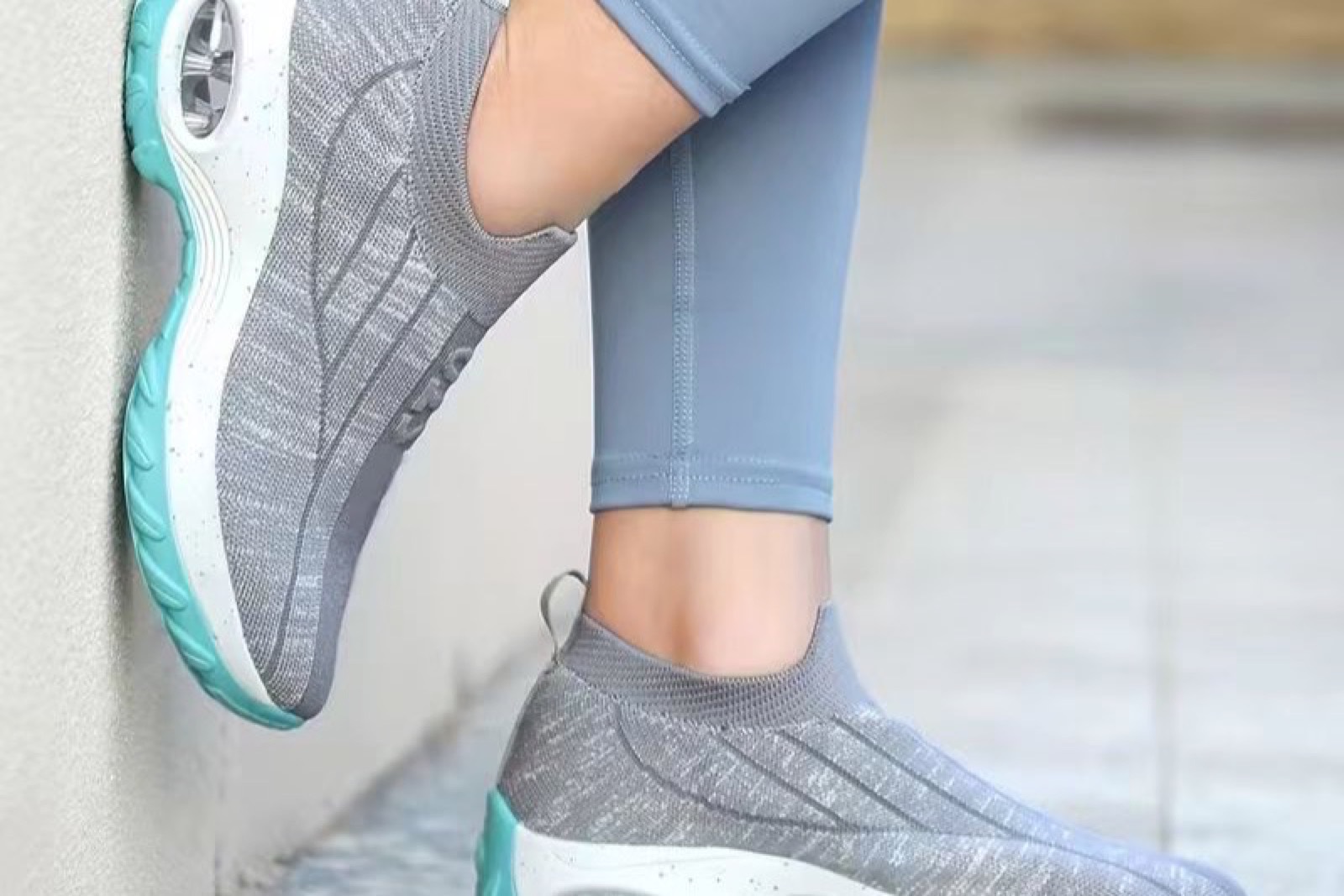 STQ slip-on walking shoes used as a budget alternative to Slow Man shoes thumbnail
